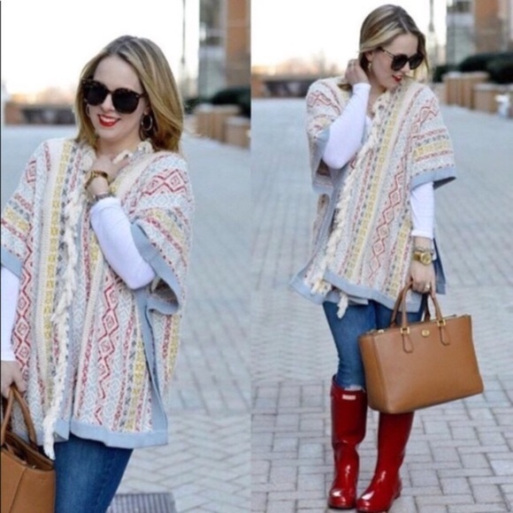 Cabi Siesta Boho Open Front Fringe Tassel Poncho Oversize - Picture 1 of 10